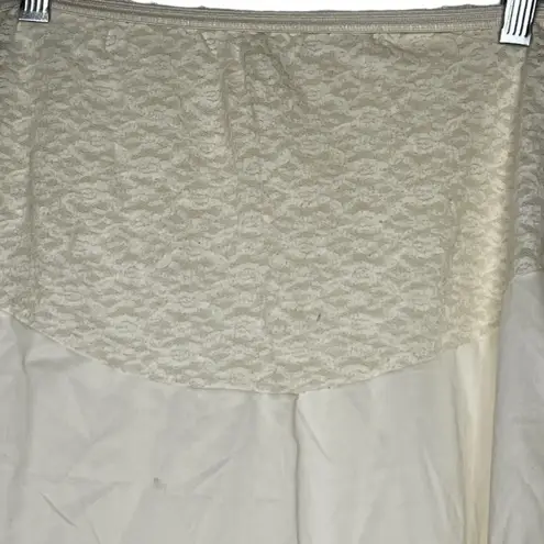 Vintage Mary Jane Nylon‎ Slip Size M