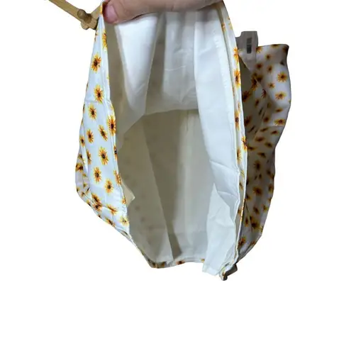 We Wore What Ditsy Daisies Mini Slip Skirt NWT Size Small