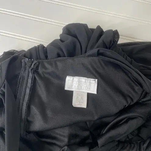 Fiesta Fashion Black Embellished Pleated Halter Neck Maxi Dress Size L