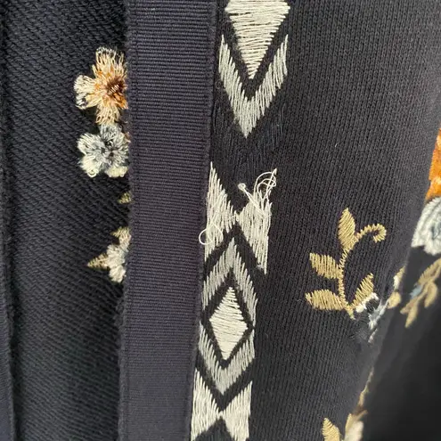 Driftwood Shelly Cardigan Womens Sz Medium Embroidered Floral Open Front Hooded