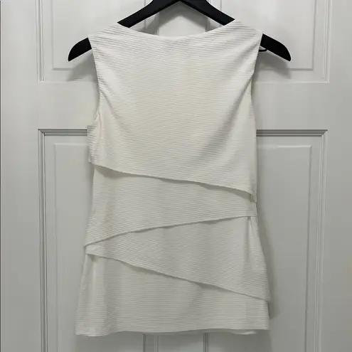 Bailey44 Bailey / 44 White Fitted Asymmetrical Layered Sleeveless Blouse - Size Medium