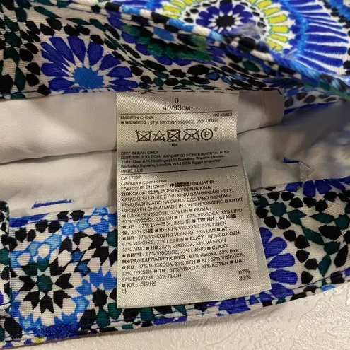 Banana Republic  Blue Geometric Floral Print Shorts Women’s Size 0 Summer Dressy