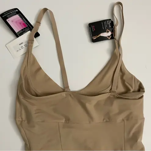 Maidenform Shaper Sculptor Slip Body Suit Built In Panty Firm Control Nude Tan