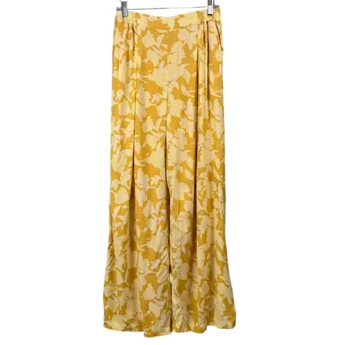 The Normal Brand Women's Pleated Yellow Floral Wide