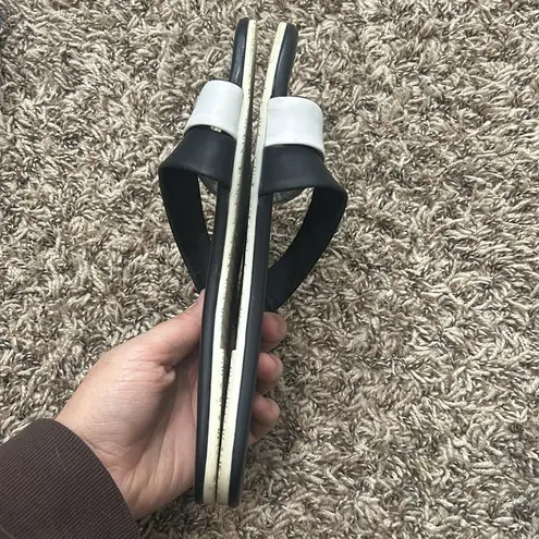 Tkees Kat Strap Leather Sandals Flats Black White Sz 7