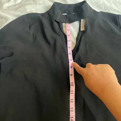 Sweet Wanderer Black cutout choker crepe long sleeve blouse women's large