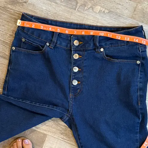 Tahari Women's Blue Capri Mid Rise Size 12/31