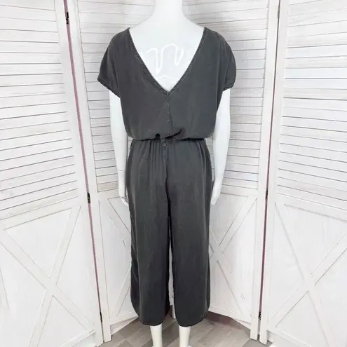 Anthropologie Cloth & Stone Tencel V Neck Wide Leg Crop Jumpsuit Black Small Minimalist