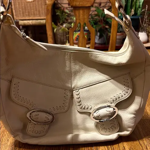 Etienne Aigner Elegant Cream Leather Shoulder Bag