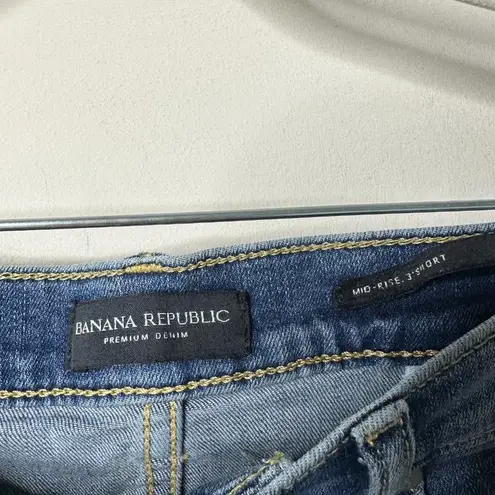 Banana Republic  Mid-Rise J Short Blue Size 27