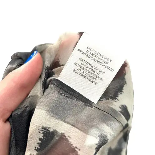 Equipment Leopard Cheetah Silk Georgette Button Down Top Blouse Size XS