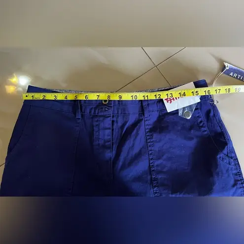 Artisan NY Pocket Detail Size 8 Blue Washed Short