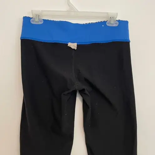 PINK - Victoria's Secret VS PINK Ultimate Reversible Crop Leggings Capri Capris S