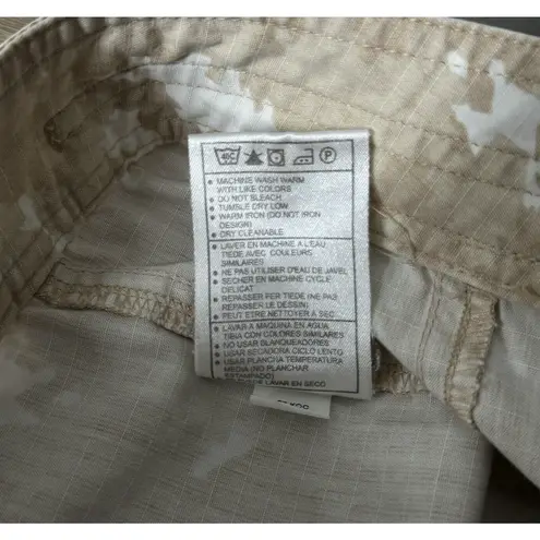 Nike  Pants Womens XS Beige White Camo Capri Pants Casual Utility‎ Streetwear