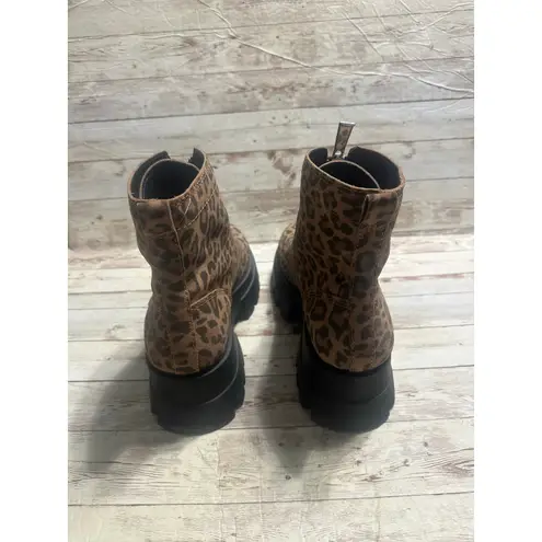 Gianni Bini  All-Star Leopard Print Suede Zip Lug Sole Platform Booties Size 10