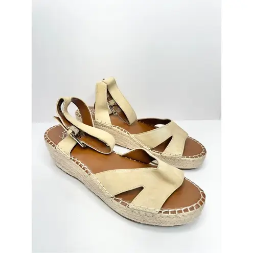 Franco Sarto  Sandals Women’s Espadrilles Size 9 in‎ Sand Open Toe Wedges