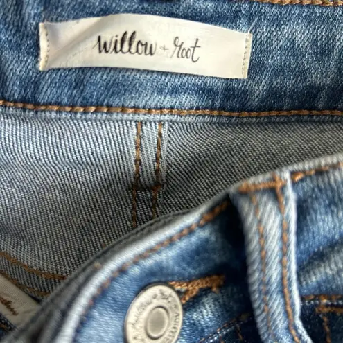 Willow + Root The Mom Jean 23x27 light wash jeans