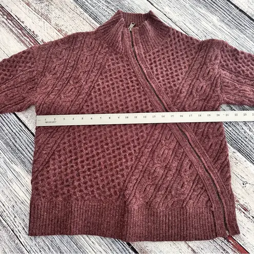 M. RENA Asymmetrical Zip Up Mock Neck Sweater in Plum Purple Purple Size L