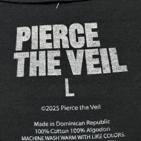 Pierce the Veil I Can't Hear You World Tour Rock Band T-Shirt Size Large