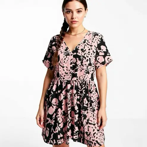 ASOS New  Urban Threads Oversized Button Front Dress Women’s Sz 10 Pink Abstract