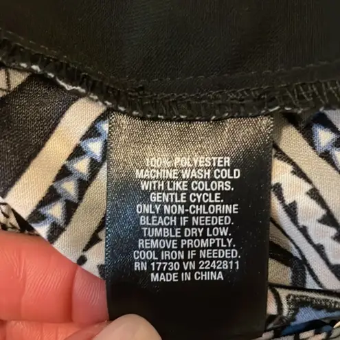 Cinch Mossimo Blue & Black Geometric Spaghetti Strap Waist Romper