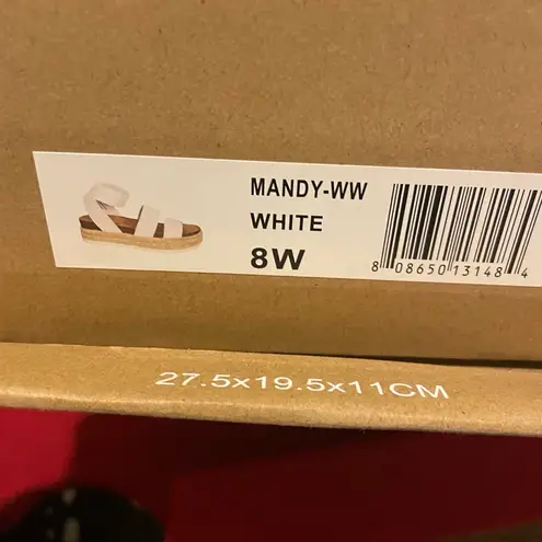 Cushionare NWT CUSHIONAIRE Womens White Platform Mandy Cork Sole Espadrille Sandal Size 8W