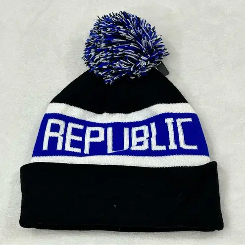 California Republic Bear Black Blue Pom Pom Cuffed Winter Acrylic Beanie Hat Cap
