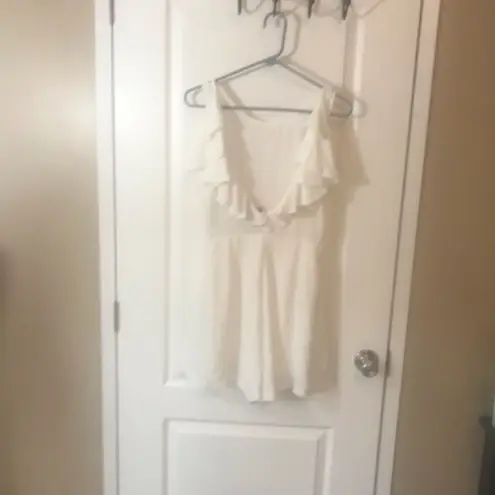 Alythea NWT Peoples nation size medium white rompe