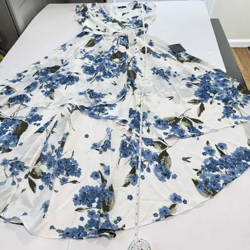 Lulus NWT  French Countryside Blue White Floral Hi Low Sleeveless Dress MEDIUM