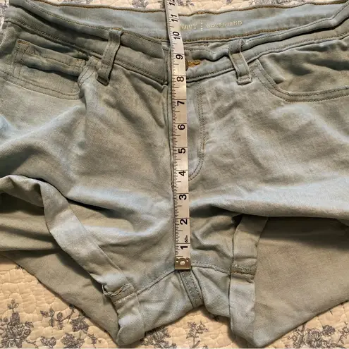 Old Navy  Size 8 Boyfriend White and Blue Jean Cuffed Short Bundle