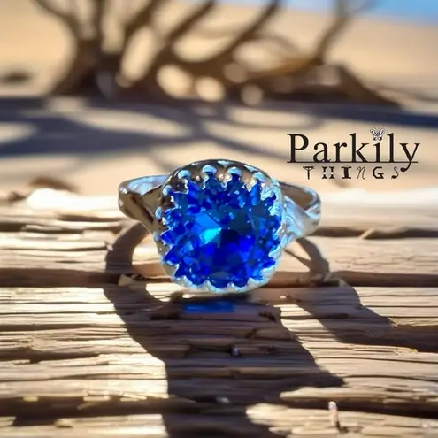 Handcrafted sparkly ring made with Swarovski crystal size 7 Silver