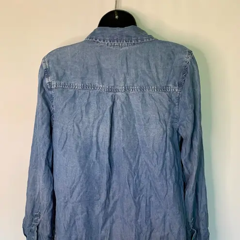 Liz Lange  Maternity Denim Shirt