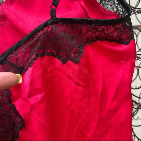 Victoria's Secret Victoria’s Secret red slinky satin slip neglige cami with black lace trim LARGE