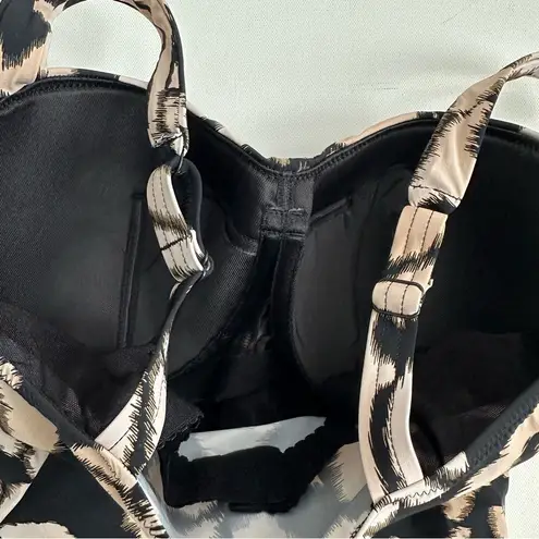 Gottex Women's Twist front Tankini Swim Top Size 32D