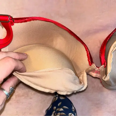 Frederick's of Hollywood Exxtreme tuxedo red lace push up bra 36D