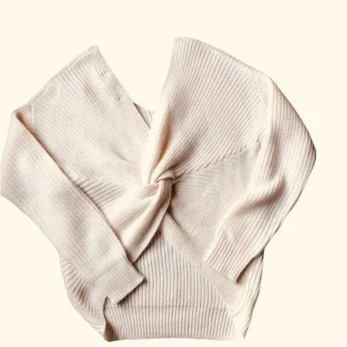 Montrez Boutique Ivory Knit V Neck Back Twist Knotted Sexy Sweater Sz. S