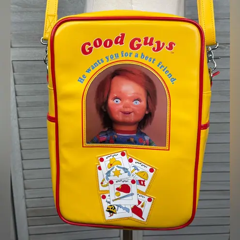 TRICK OR TREAT STUDIOS Child's Play 2 Good Guy Convertible Box Bag Yellow