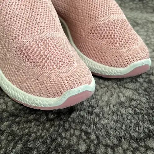 Ecko Red  Pink Knit Slip On Sneakers Size 10 See Description