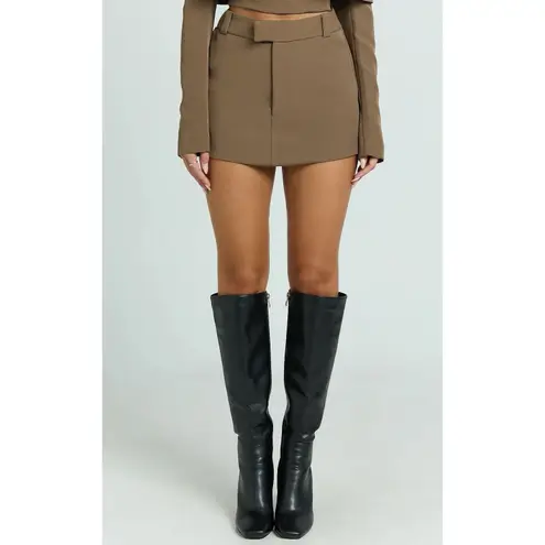 Showpo URSULA MINI SKIRT Structured Tailored Skirt in Khaki Nwt Size 12 Tan