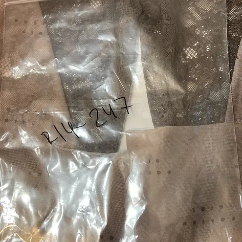 Poster Girl NWT The Jasmine Jumpsuit Marlboro Light Brown, size S