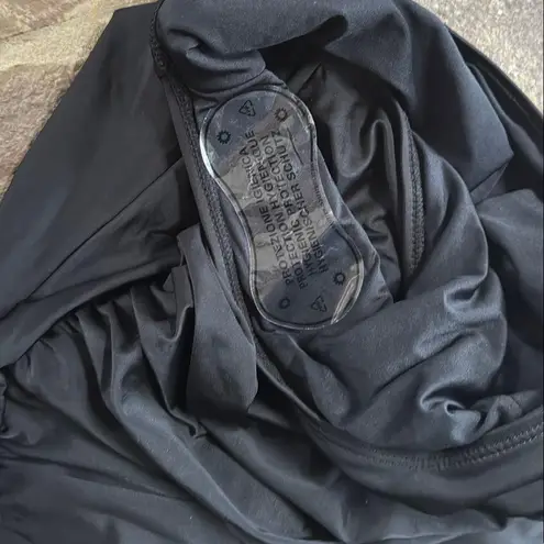 Black Slimming Ruched One