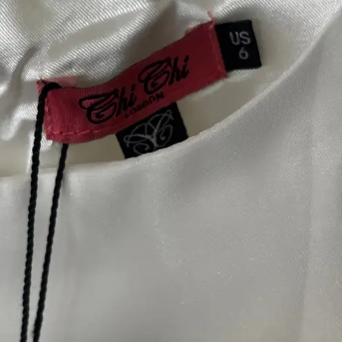 Chi Chi London Dress US Size 6- white w/ blue floral