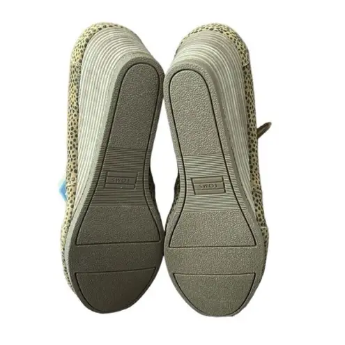 Toms  Cheetah Print Wedge Heel Bootie
Shoes(Size 8.5W)