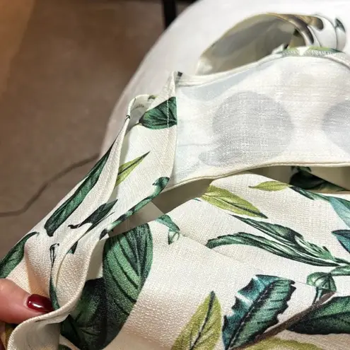 L'ATISTE L’Atiste by Amy Tropical Leaf Ruffle Romper Small