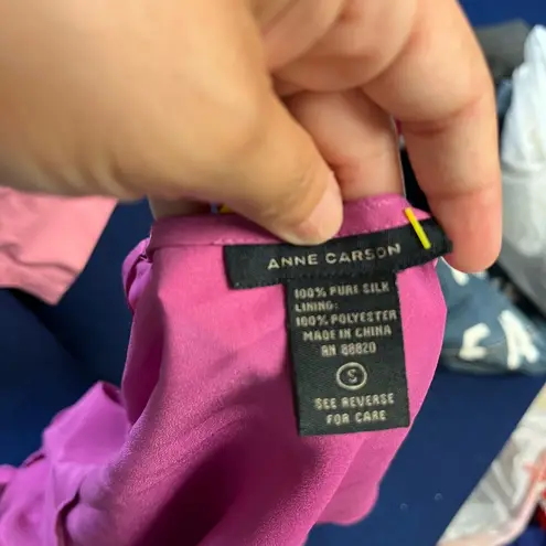 Anne Carson 100% Silk Ruffle Camisole Top - Size Small Y2K Vintage Fuschia