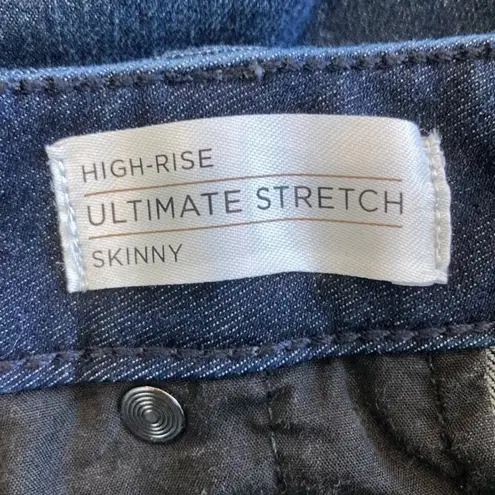 Lane Bryant  high rise ultimate stretch skinny blue jeans in size 20R