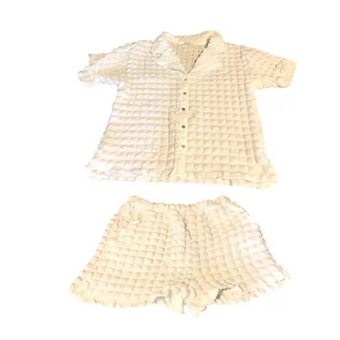 NEW IN WHITE PUFFED KNIT STRETCHY TOP AND SHORTS SET (L) Size L