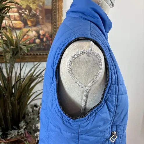 Rafaella Women’s Blue Outdoor Vest/Quilted. Size M Strong Zipper, Insulated