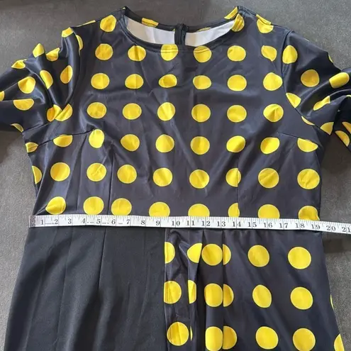 Women’s Black & Yellow Polka Dot Dress Long Sleeve Asymmetrical Hem Size 2XL