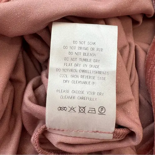 Bronx and Banco Women’s Rihanna Pink Velvet Long Sleeve Mini Dress Fringe Scarf XS